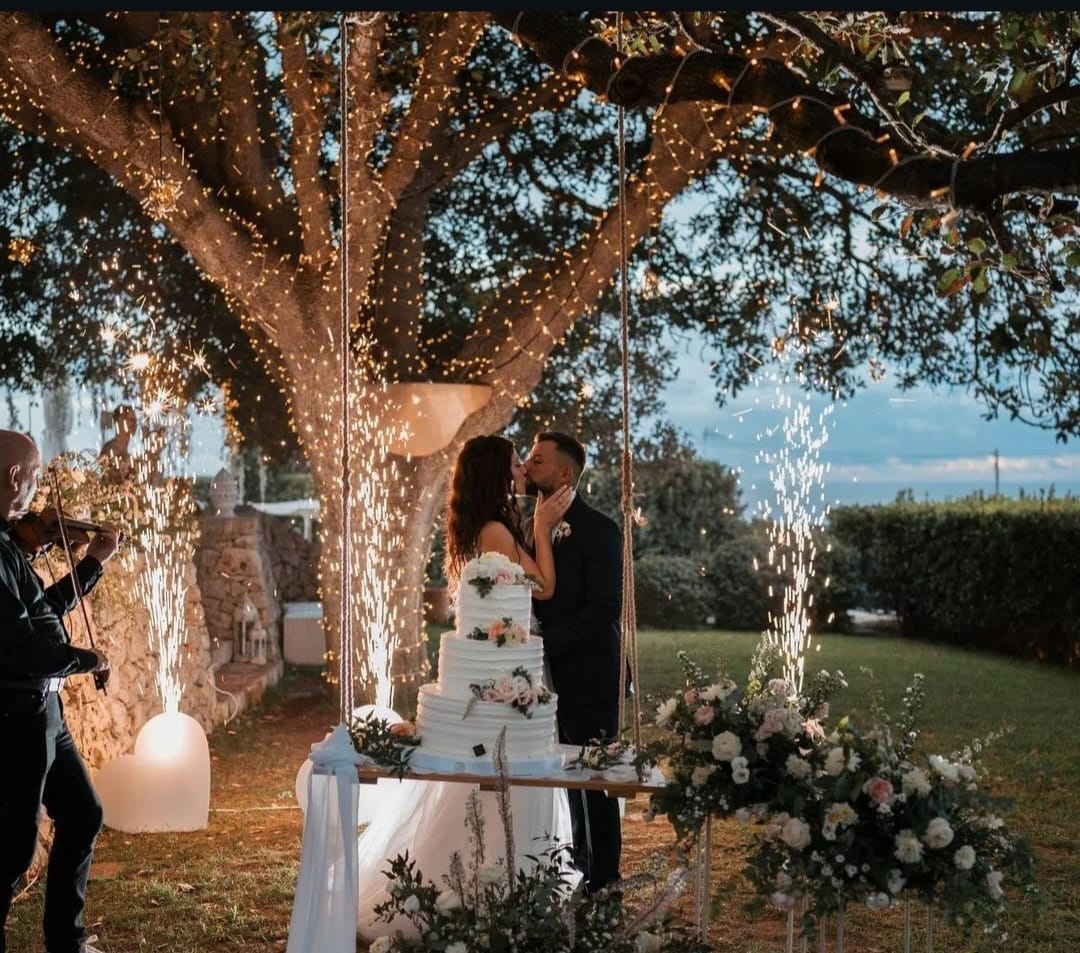 Immagine dalla brochure: bouquet e dettagli floreali